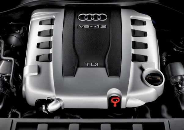 4,2 litros, 8 cilindros en V y 326 CV de potencia para el Audi Q7
