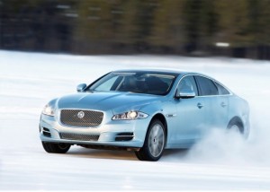 Jaguar incorpora el sistema de tracción AWD en el XF y XJ