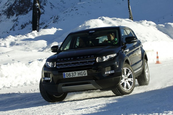 Land Rover organiza cursos de conducción 4×4 en Pas de la Casa