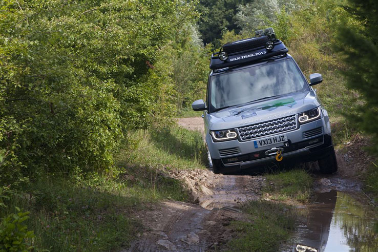 Land Rover comienza la ruta ‘Silk Trail 2013’