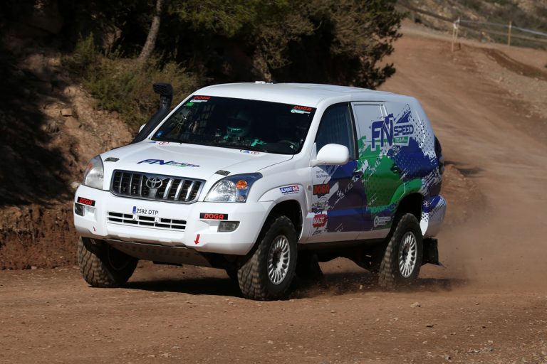 El piloto catalán Joan Font participará en el Dakar 2020 a los mandos de un Toyota Land Cruiser