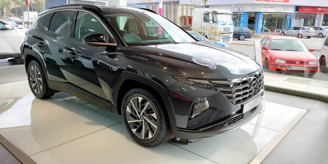 Hyundai-Tucson-SUV-Negro-concesionario