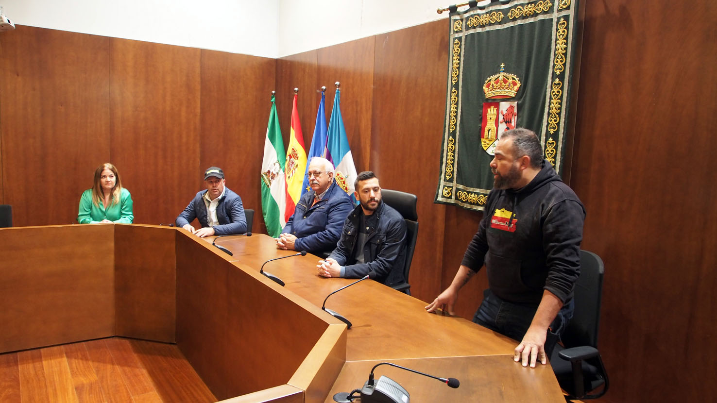 El Ayuntamiento de Pizarra acoge la presentación oficial del V Extreme 4×4 de Pizarra 2023, puntuable para el Trofeo Iberian King y Campeonato Extremo 4×4 de Andalucía