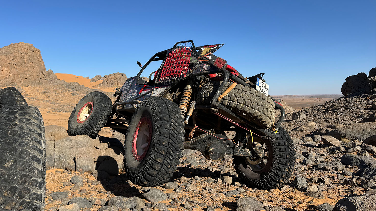 Super Proto Extreme 4x4 desierto de Marruecos.
