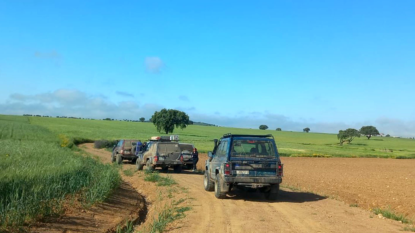 Cerca de 40 vehículos todoterreno se dan cita en tierras cordobesas para participar en una nueva edición de la KDD Ciudad de Peñarroya-Pueblonuevo